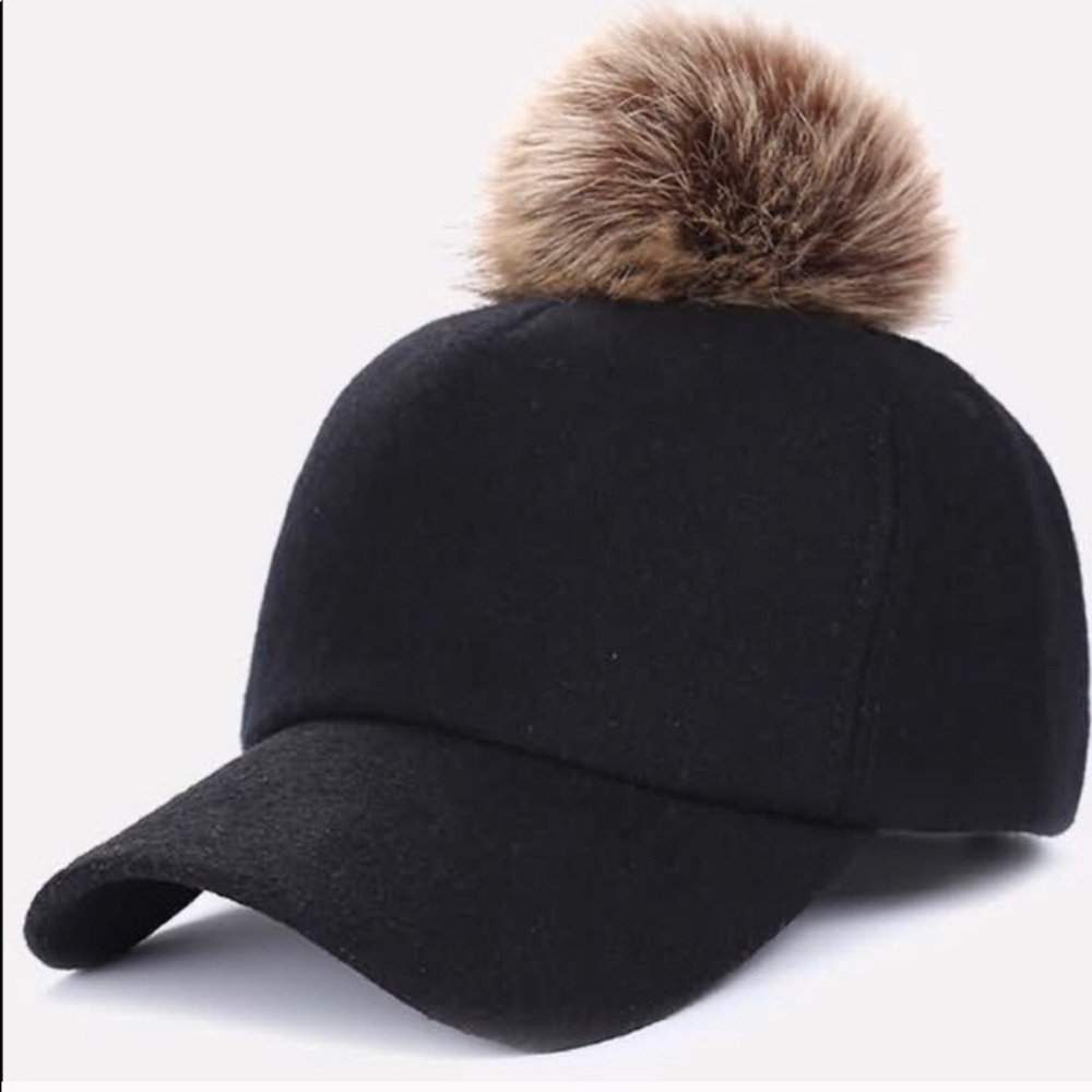 Baseball Fashion Pom Hat Women’s